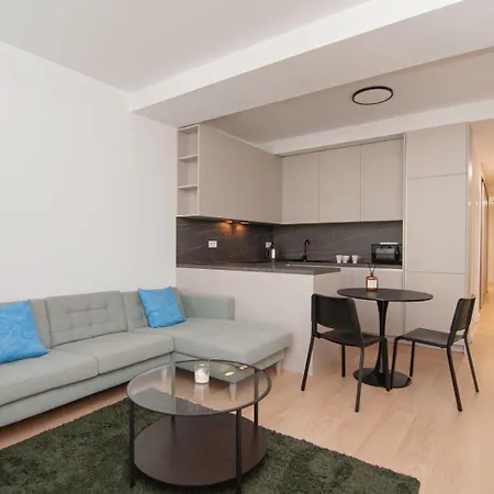 Beautiful In The Center Appartement